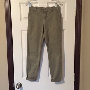 H&M olive cropped pants